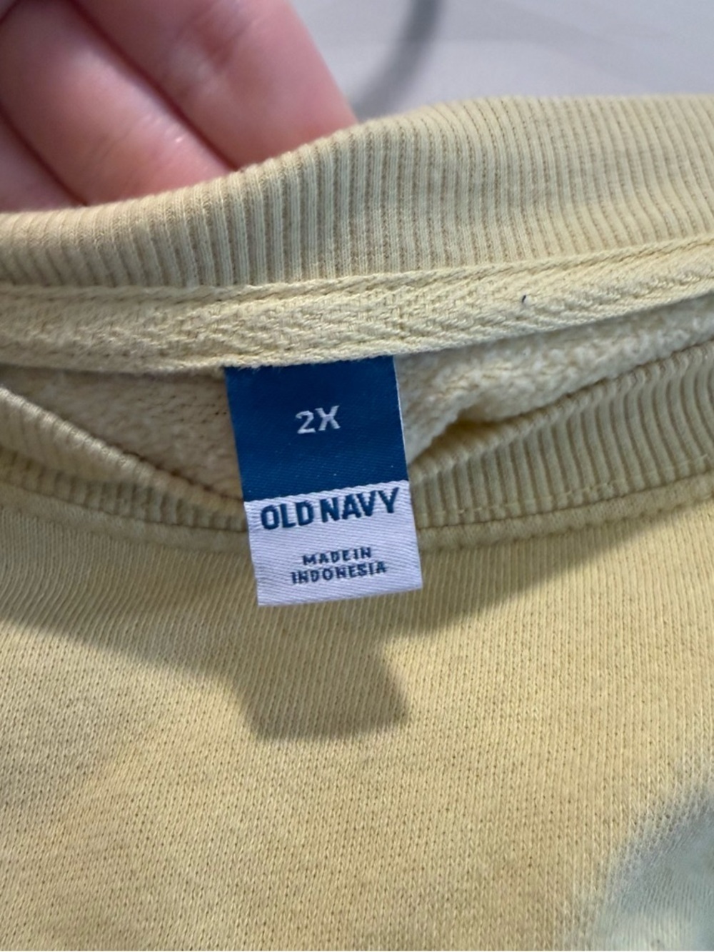 Pastel Yellow Cropped Crewneck Sweatshirt - Picture 4 of 7
